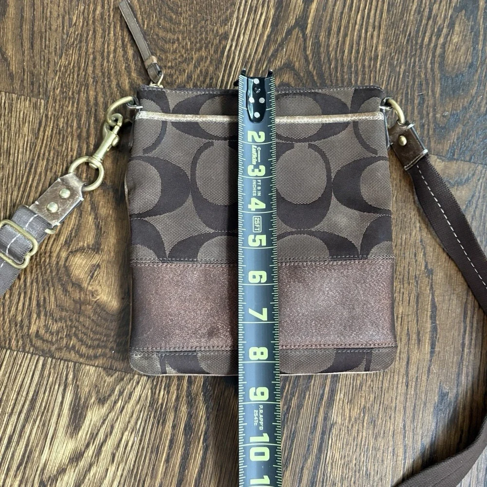 VTG Coach Signature Logo Swingpack Crossbody Bag Purse Brown Adjustable Strap